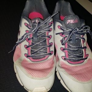 Fila tennis shoes
